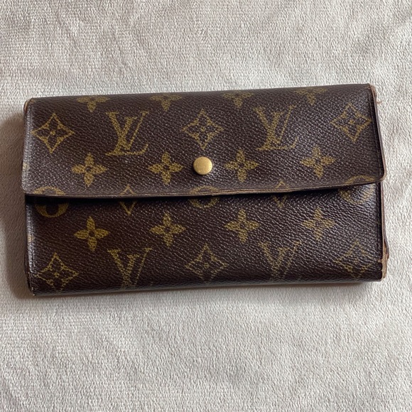 Louis Vuitton Monogram Porte Tresor International Wallet - Picture 4 of 15